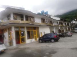 Hospedaje El Viajero De Versalles，位于卡拉尔卡的酒店