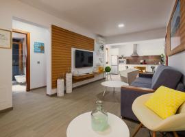 La Pardela Exclusive Apartamentos，位于塞博河畔卡莱塔的海滩短租房