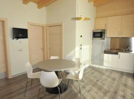 Bungalows Chalets Lago di Molveno，位于莫尔韦诺的酒店