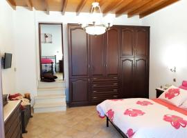 Apiranthos Diamond Maisonette in Naxos (3 BDRM)，位于Apeiranthos的家庭/亲子酒店