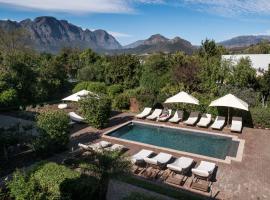 Plumwood Inn - Solar Power，位于弗朗斯胡克Franschhoek Monument附近的酒店