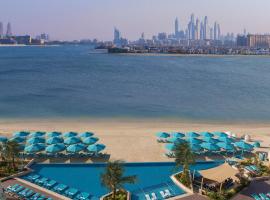The Retreat Palm Dubai MGallery by Sofitel，位于迪拜的酒店