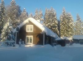 Holiday House in Lapland, Överkalix，位于Överkalix的家庭/亲子酒店