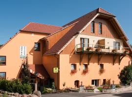 Logis Hôtel Restaurant Neuhauser，位于La Broque的酒店