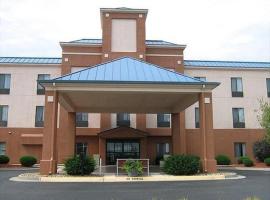 Holiday Inn Express Hotel & Suites Lansing - Leavenworth，位于Lansing的酒店