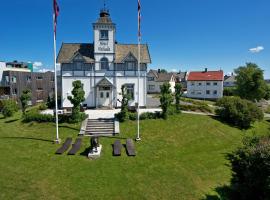 瓦尔哈拉酒店，位于腓特烈斯塔的酒店