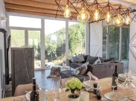 Ferienwohnung Otto-Dill-Halle