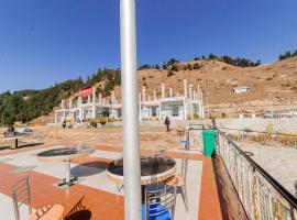 Hawk Resort Narkanda，位于西姆拉的酒店