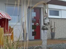 Ferienhaus Bambus, mit Blick auf das Hooksieler Tief