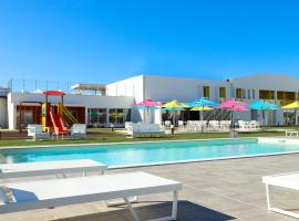 RIDE Surf Resort & Spa Peniche，位于佩尼契的酒店