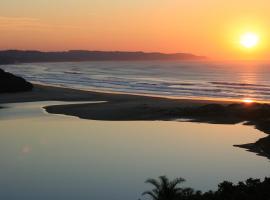 Buccaneers Beach Lodge, Chintsa, South Africa，位于钦查的青旅