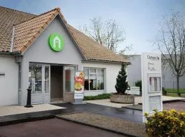 里昂东圣艾修伯里机场钟楼酒店