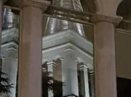 德拉格尼宫殿酒店
