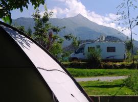 CAMPING IL MELO，位于Peveragno的酒店