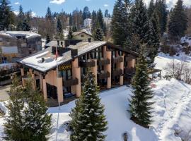 T3 Hotel Mira Val，位于弗利姆斯的酒店