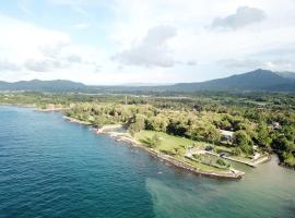 山海杨英达温泉度假酒店，位于安耶尔的酒店