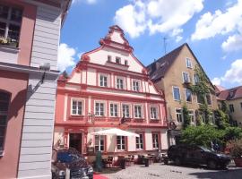 Boutique Hotel & Bio Wirtshaus Schwarzer Bock，位于安斯巴赫的酒店