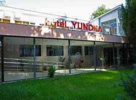 Hotel Yunona - All Inclusive，位于阳光海滩的酒店