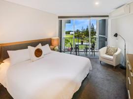 HOTEL-ROOM PEPPERS RESORT-SALT OCEAN VIEW，位于金斯克里福的酒店