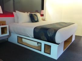 Room Motels Gympie，位于金皮的酒店