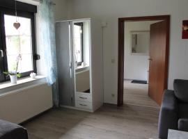 Großer Stein，位于Gevezin的酒店