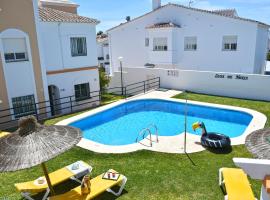 Apartamentos Luna de Nerja，位于内尔哈的酒店