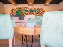 Big Bear Plitvice Nature Resort，位于Donji Babin Potok的豪华帐篷营地