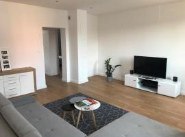 Apartament 'Laura' Tykocin，位于蒂科钦Bejt ha-Kneset ha-Godol Synagogue附近的酒店