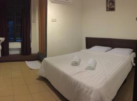 Grand inn mjc，位于Kampong Sandong的酒店