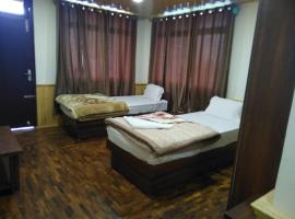 Temi Tea Factory Guest House，位于Temi的酒店