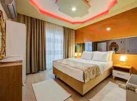 Mersin Vip House Hotel，位于梅尔辛的海滩短租房