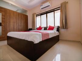 OYO 38737 Hotel Aryan，位于Mohol的酒店