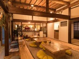 猿とモルターレ