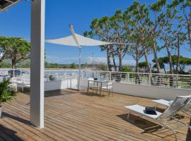 Stay Michelangelo Jesolo Only Adults，位于利多迪耶索罗的酒店