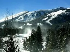 Breckenridge Luxury Ski-In, Ski-Out Condos