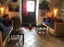 Les Gentianes，位于阿洛斯的酒店