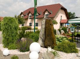 Restaurant Gästehaus Seiger，位于Sankt Lorenzen bei Knittelfeld的酒店