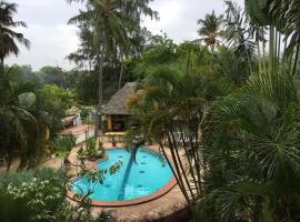 Breeze ocean palms villa，位于拉穆的乡村别墅