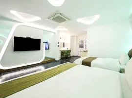 Dubai Hotel