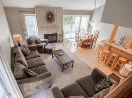 Secluded Harbor Springs Condo