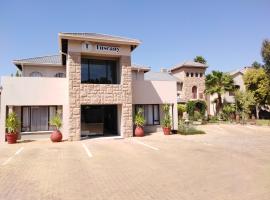 Tuscany Vryburg，位于Vryburg的酒店