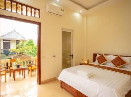 Mai Place Homestay，位于宁平的酒店