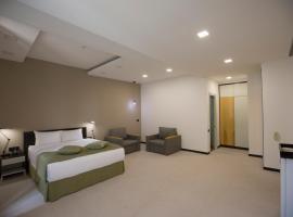 AnnaBella Boutique Hotel，位于埃里温的酒店