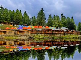 Fairy Meadows Cottages，位于吉尔吉特的酒店