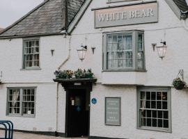 The White Bear，位于迪韦齐斯的酒店