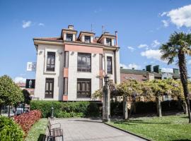 Hotel La Casona del Conde，位于诺伦纳的酒店