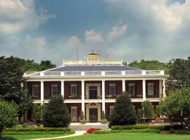 The Inn at Stone Mountain Park，位于石头山的酒店