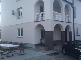 Kwatery Prywatne u Gosi nad Soliną，位于索利纳的酒店