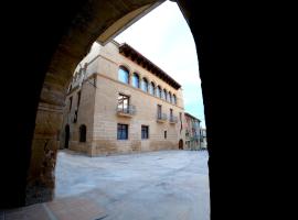 Hotel Palacio Baron De Andilla，位于Valdealgorfa的酒店