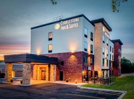 Cobblestone Inn & Suites Fairfield Bay，位于Fairfield Bay的酒店